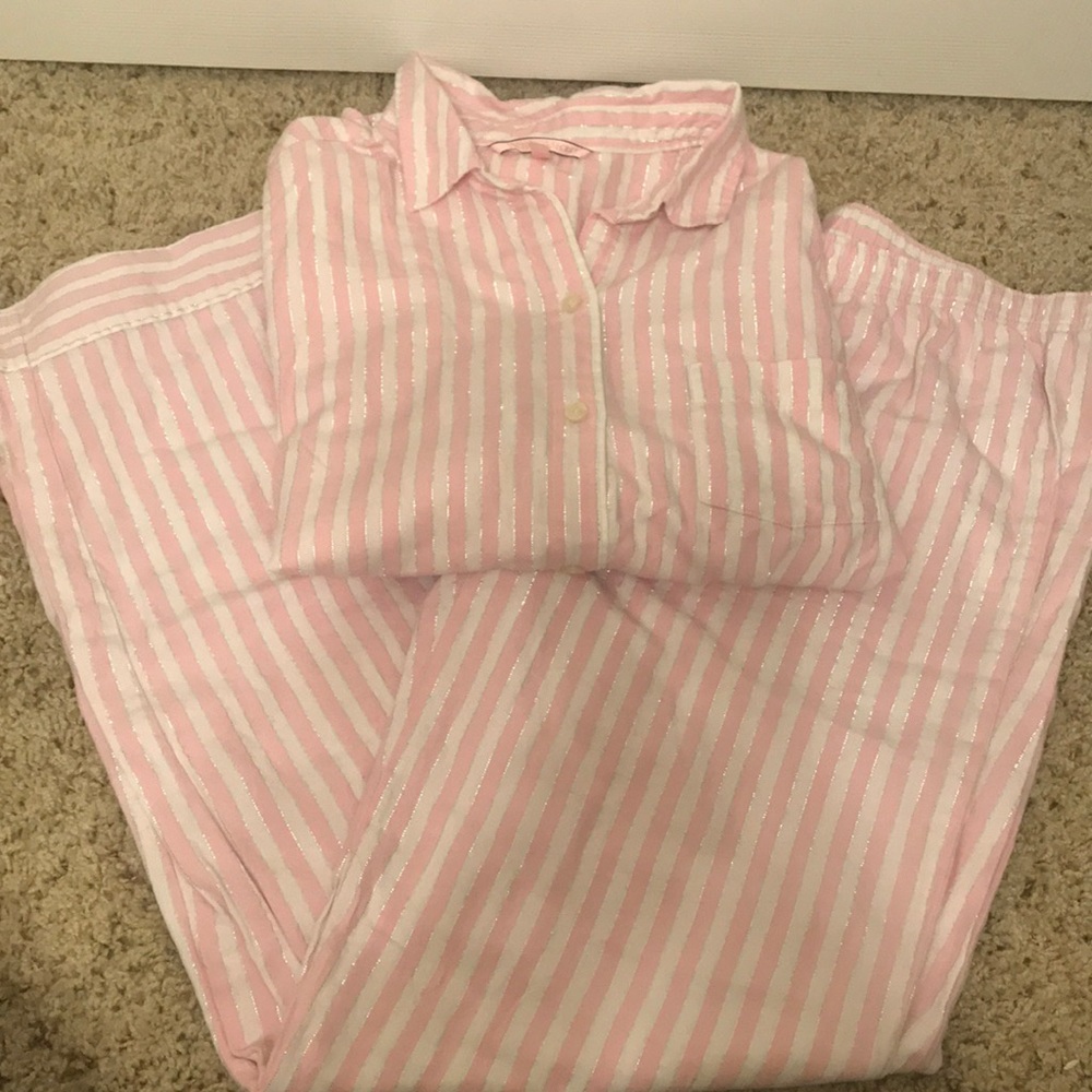 Victoria’s Secret Pajama Set